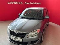 Gebraucht Skoda Fabia Ambition 75 PS (55 kW) 2013 Silber  metallic Limousine