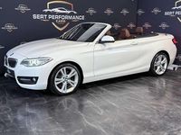 Gebraucht BMW 230 Sport Line 252 PS (185 kW) 2016 Weiß Cabrio
