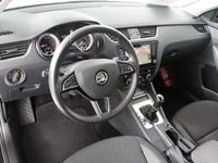 gebraucht Skoda Octavia Combi Ambition TDI DSG