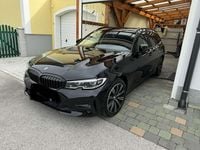 Gebraucht BMW 320 Advantage 190 PS (139 kW) 2020 Schwarz Kombi