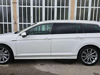 gebraucht VW Passat Variant Elegance 2,0 TDI DSG R-Line *Keyless*Sofort Kredit