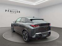 Gebraucht Peugeot e-3008 GT 156 kW (213 PS) 2024 Grün SUV