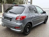gebraucht Peugeot 206 Neues Pickerl14 Benzin