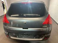 gebraucht Peugeot 3008 1,6 HDi 110 FAP Active Pickerl bis 10/24 +4 Monate