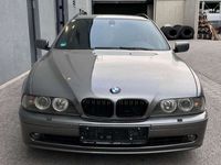 gebraucht BMW 525 525 i touring Aut.