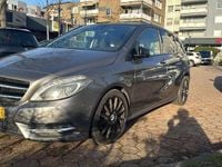 Gebraucht Mercedes B220 170 PS (125 kW) 2012 Van / Kleinbus