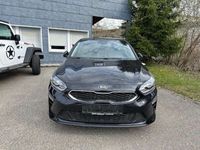 gebraucht Kia Ceed Ceed /14 TGDI GPF First