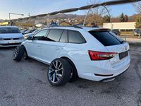 Gebraucht Skoda Superb SportLine 150 PS (110 kW) 2018 Weiß Kombi