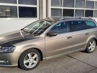 Gebraucht VW Passat 140 PS (102 kW) 2012 Gold Kombi