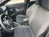gebraucht Toyota Yaris Cross 1,5 VVT-i Hybrid Active Drive Winterpacket