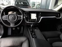 gebraucht Volvo V60 D4 Inscription SKY / VIRTUELL / LED / NAVI / DRIVE MODE / LEDER / 360° KAMERA