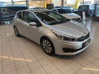 gebraucht Kia Ceed 1,4 CRDi Silber