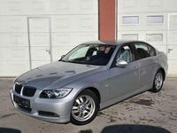 Gebraucht BMW 318 129 PS (94 kW) 2006 Silber Limousine
