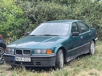 Gebraucht BMW 318 113 PS (83 kW) 1992 Grün Limousine