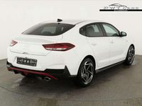 Neu Hyundai i30 N Line 140 PS (102 kW) 2025 Weiß Limousine