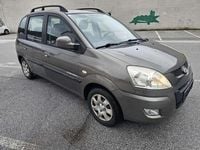 Gebraucht Hyundai Matrix 103 PS (75 kW) 2009 Grau Van / Kleinbus