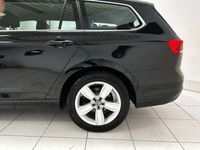 gebraucht VW Passat Variant Elegance 2.0 TDI SCR DSG SpurH