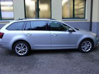 gebraucht Skoda Octavia Kombi 1.6TDI LED''DSG''NAVI''ALU''SH''MFL