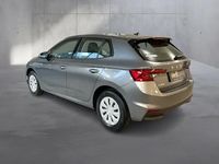 Neu Skoda Fabia Essence 80 PS (58 kW) 2026 Mittelgrau  metallic