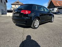 gebraucht Audi A3 Sportback 1,6 Ambition