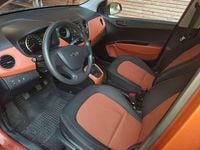 Gebraucht Hyundai i10 Comfort 65 PS (47 kW) 2014 Orange Kleinwagen