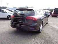 gebraucht Ford Focus Traveller 15 TDCi Aut. *LED *NAVI *Kamera
