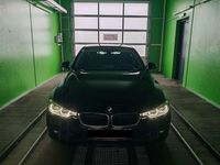 Gebraucht BMW 320 Advantage 184 PS (135 kW) 2015 Schwarz Limousine