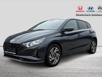 Neu Hyundai i20 79 PS (58 kW) 2025 Grau Kleinwagen