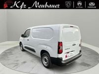Neu Fiat Doblò 102 PS (75 kW) 2025 Weiß Van / Kleinbus