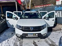 Gebraucht Dacia Sandero Expression 90 PS (66 kW) 2017 Weiß Kleinwagen