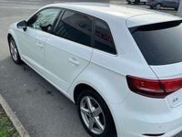 gebraucht Audi A3 Sportback A3 1,6 TDI intense intense