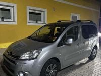 Gebraucht Citroën Berlingo Tendance 92 PS (67 kW) 2013 Grau Van / Kleinbus