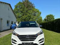 gebraucht Hyundai Tucson 17 CRDI Start-Stopp Style DCT