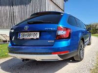 gebraucht Skoda Octavia Scout 20 TDI 4x4 DSG