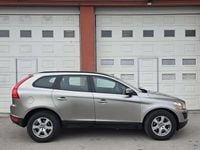 Gebraucht Volvo XC60 Kinetic 163 PS (119 kW) 2011 Grau SUV