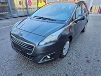 Gebraucht Peugeot 5008 Style 120 PS (88 kW) 2015 Grau Van / Kleinbus