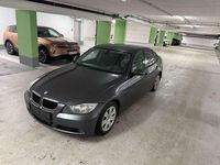 Gebraucht BMW 318 121 PS (88 kW) 2006 Limousine