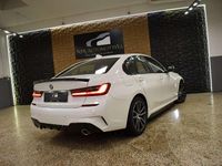 gebraucht BMW 320 i Aut M-PERFORMANCE LED LIVE APPLE CAR PLAY