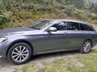 Gebraucht Mercedes E220 194 PS (142 kW) 2018 Grau Kombi