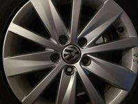 Gebraucht VW Passat 140 PS (102 kW) 2013 Limousine