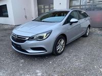 Gebraucht Opel Astra Edition 101 PS (74 kW) 2016 Silber Kombi