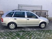 Gebraucht Skoda Fabia Classic 64 PS (47 kW) 2001 Silber Kleinwagen