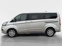 Gebraucht Ford Tourneo Custom Titanium 131 PS (96 kW) 2022 Silber Van