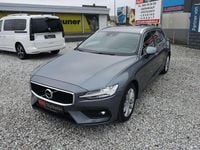 Gebraucht Volvo V60 Momentum 150 PS (110 kW) 2020 Grau Kombi