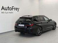 Gebraucht BMW 320 Shadowline 190 PS (139 kW) 2025 Saphirschwarz Kombi