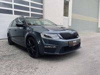 gebraucht Skoda Octavia Combi RS 2,0 TDI 4x4 DSG *PANORAMA/ACC/NAVI/RFK*