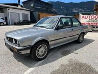 Gebraucht BMW 325 170 PS (125 kW) 1987 Silber Coupé