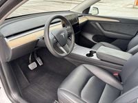 Gebraucht Tesla Model Y Long Range AWD 258 kW (351 PS) 2022 Weiß SUV