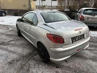 gebraucht Peugeot 206 CC Black & Silver Edition 1,6 16V Pickel 07.2026+4