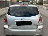 gebraucht Toyota Corolla Verso 2,2 D-4D 135 Linea Austria Ds.